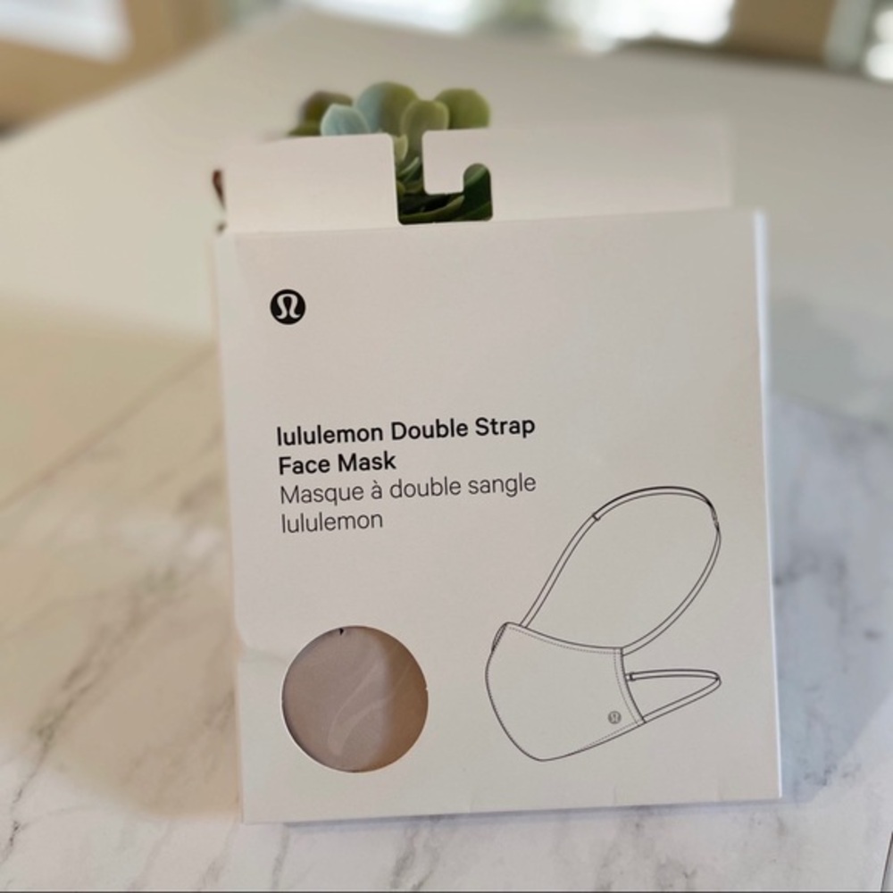 Lululemon Double Strap Face Mask‎ - Misty Pink
